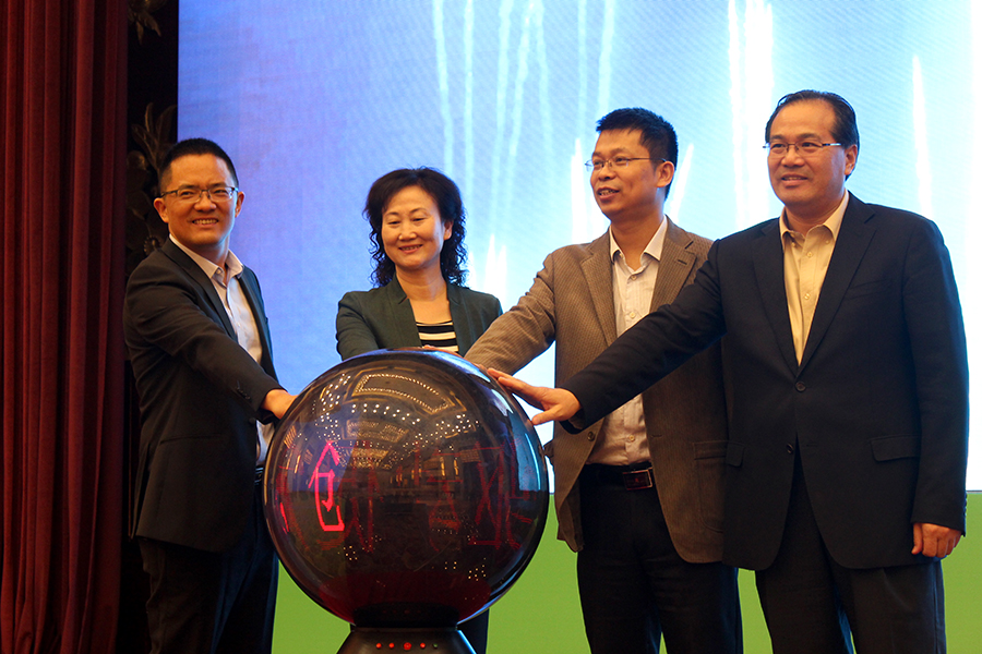 微特工匠精神在全国“双创”周宜昌分会场放光彩