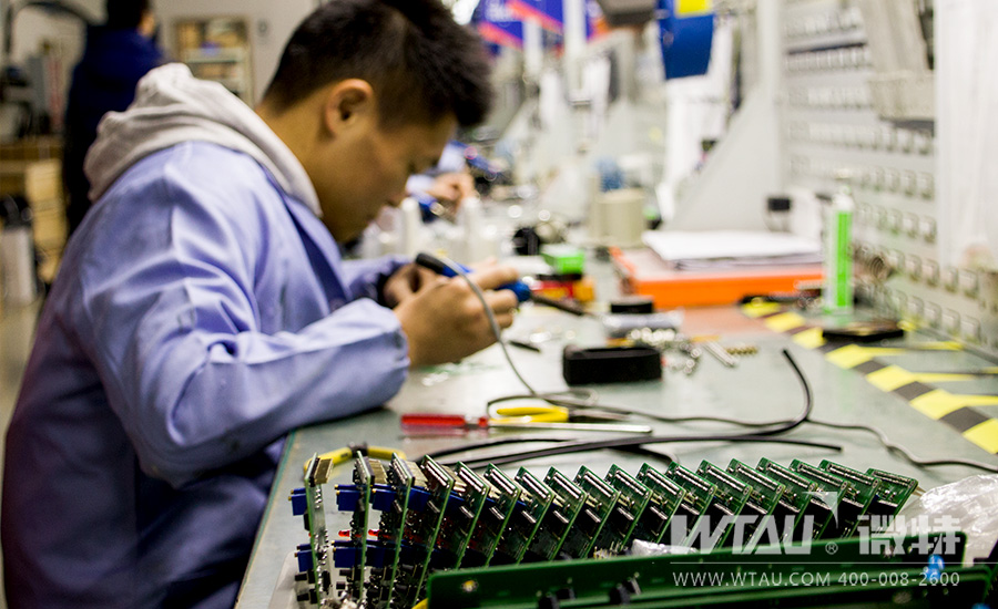 微特第一届技能竞赛拉开序幕，二名优秀荣获“焊匠”称号