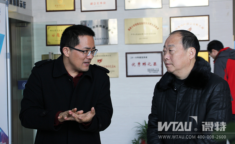 宜昌市质监局党组书记、局长黄传喜到微特调研指导工作